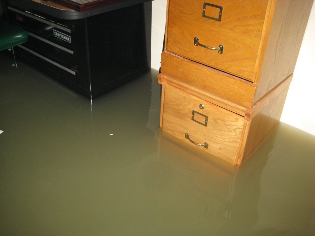 Sewer backup? Warning signs of sewer problems.