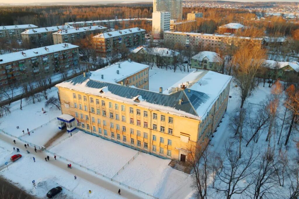 How to Prepare Your School Building for Winter Break
