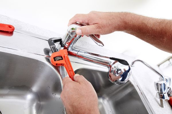 DIY Home Repair: When to Call the Professionals